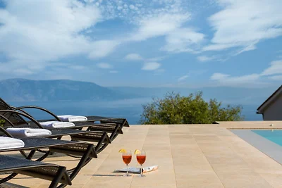 Villa Primela ****
