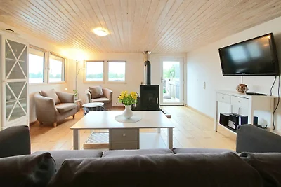 Bootshaus Ferienhaus auf dem See