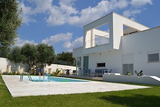 Moderne Villa mit privaten Pool