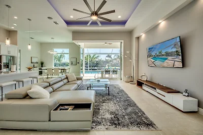 Villa Incredible