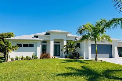 Villa Plantation