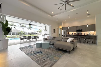 Villa Elements