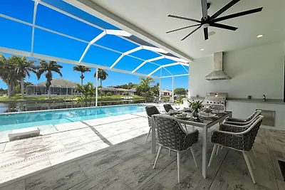 Villa Elements