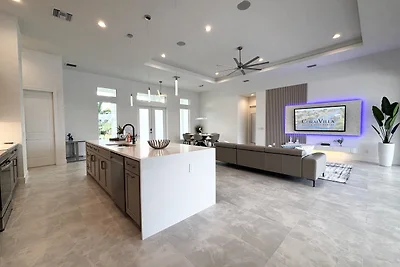 Villa Elements