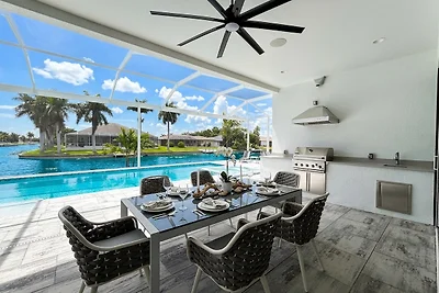 Villa Elements
