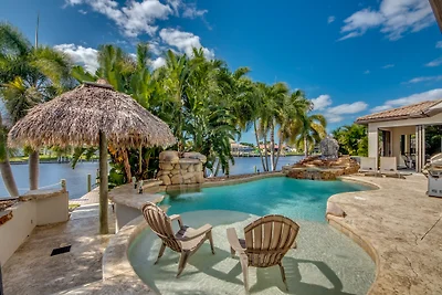 Villa Dolphin's Surf