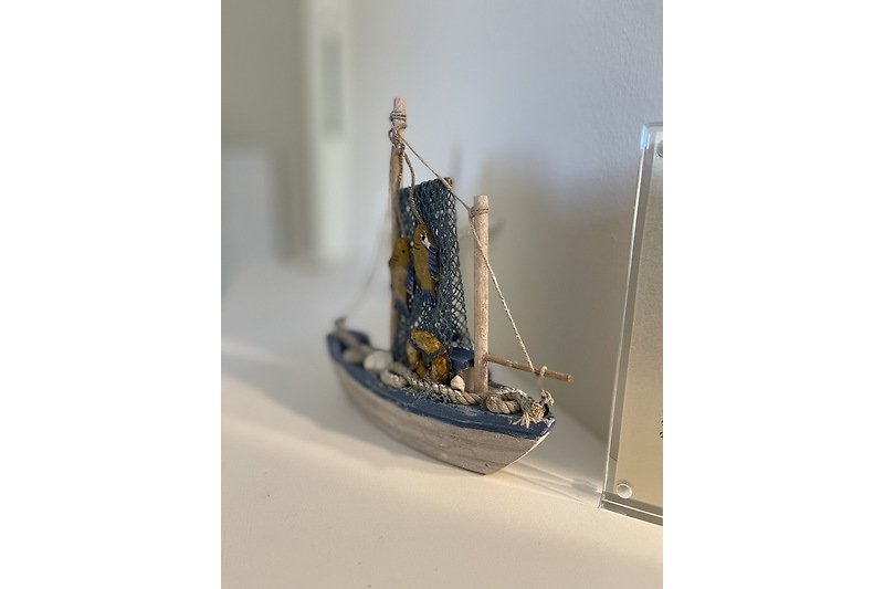 Barca, nave e arte marittima in miniatura. Vivace e unico!