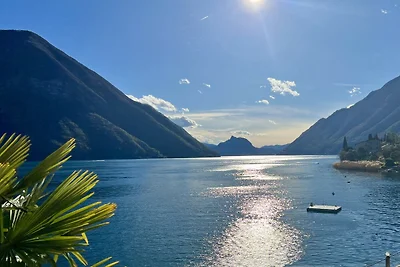 Romántico oasis justo en el lago
