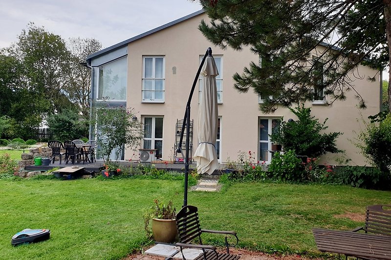 Haus Alpebblick mit Terrasse und Garten