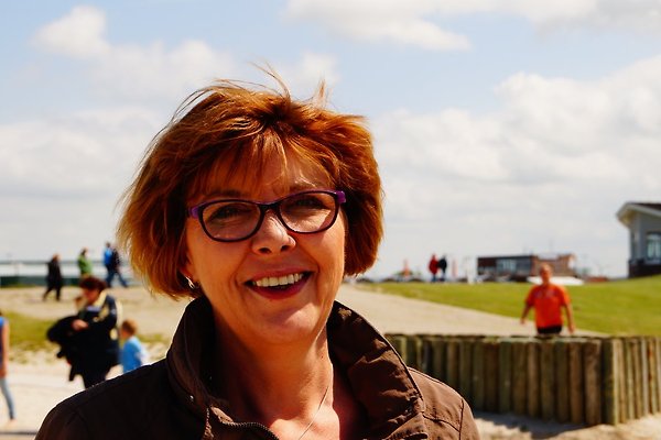 Frau Strunk-Voß Frau Strunk-Voß