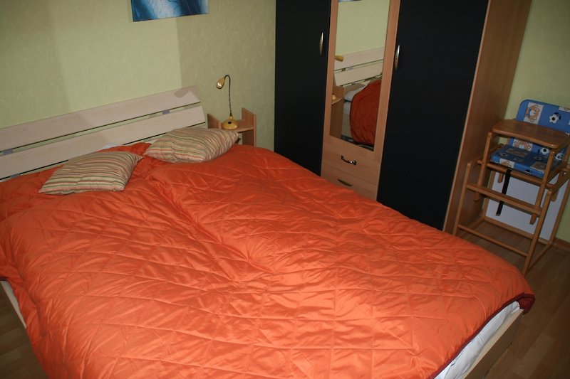 Schlafzimmer  1 mit doppel Bett