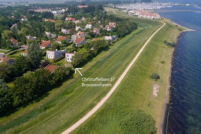 "Breakwater" (Park Port Greve)