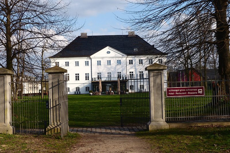Schlossgut Groß Schwansee