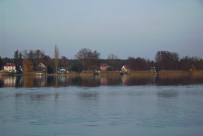Lux. Holiday home on the lake near Berlin