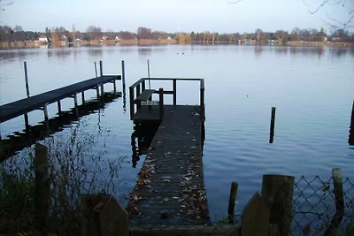 Lux. Casa vacanze sul lago vicino a Berlino