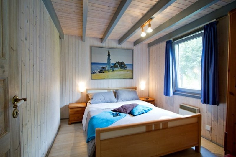 Camera da letto al piano di sotto 160x200 immagine originale Proprietà diferienhausmecklenburg.de