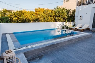 Villa Eisberg mit Pool & Garten