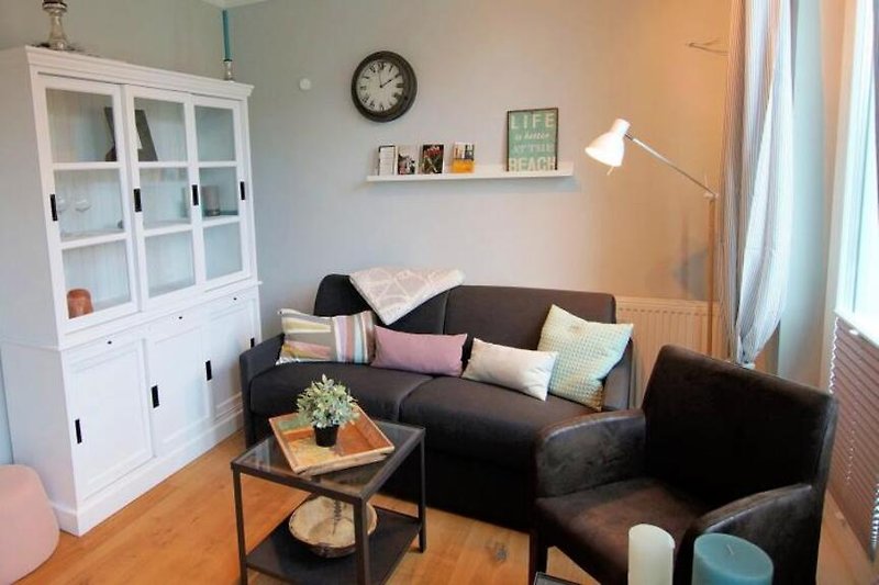 Strandvogt - Ferienwohnung mit Parkettboden u... in Wangerooge - Firma