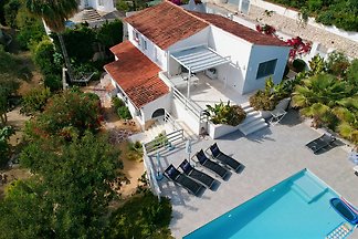 Villa BB