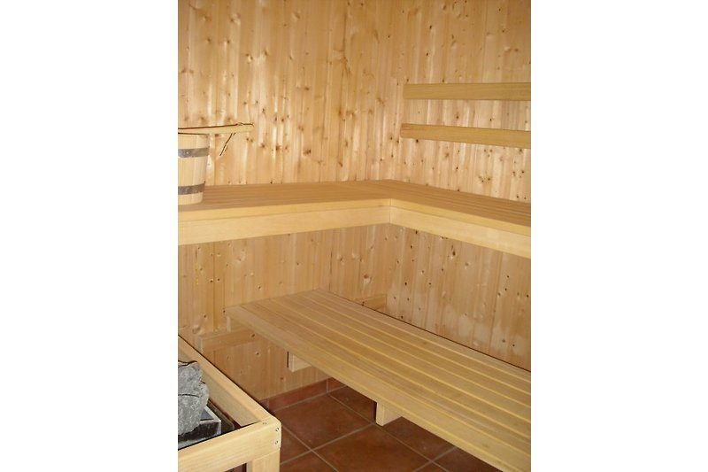 Sauna für 2-5 Personen