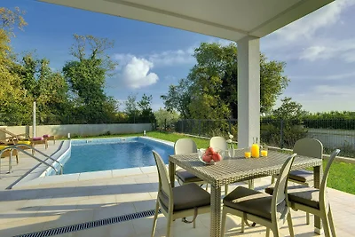 Villa  Rosemary,Pool, 3 km vom Meer