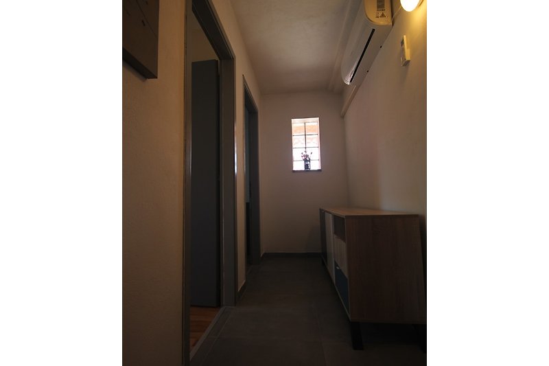 hallway with air conditioning, house 2