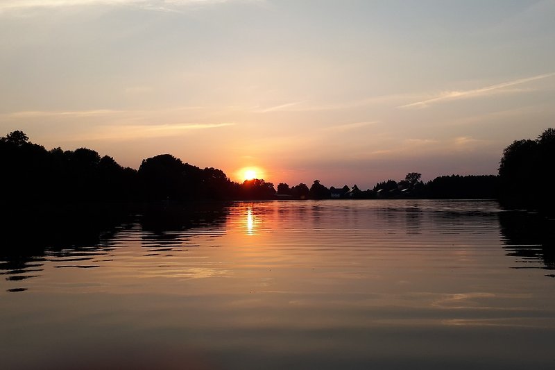 Sonnenuntergang am Kritzower See 