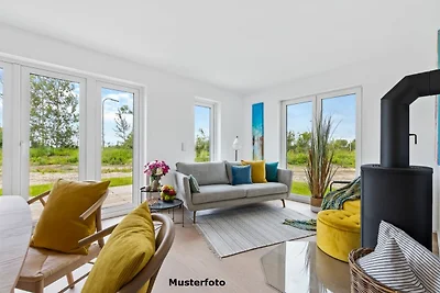 Von Manderley Garden View