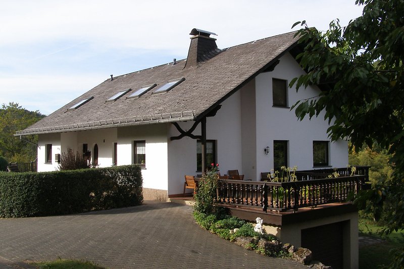 Ferienhaus Nimstal Lasel