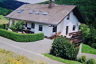 Ferienhaus Eifel. Nimstal Lasel.