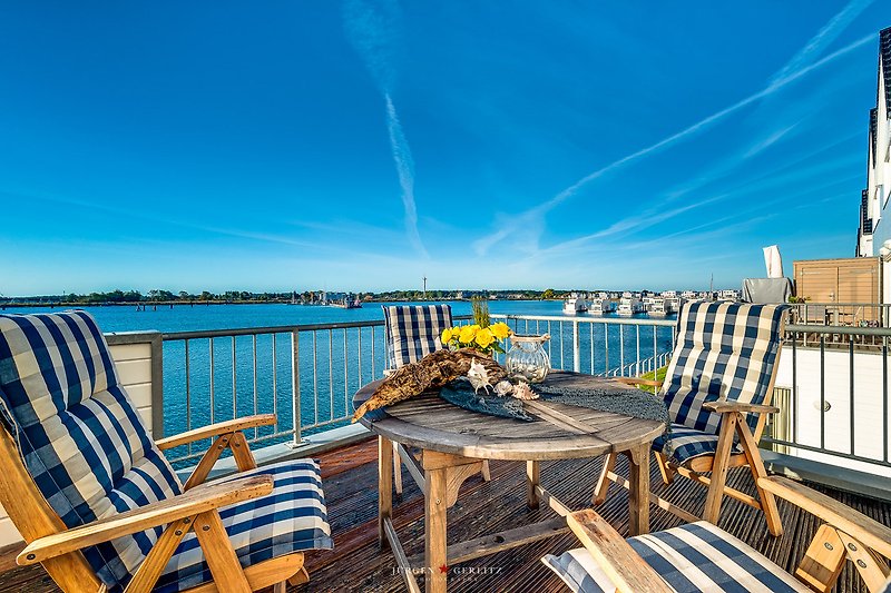 Schleiblick - Sonnenterrasse mit Panoramablick üer den Hafen