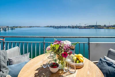 Sea Apartment Mojo