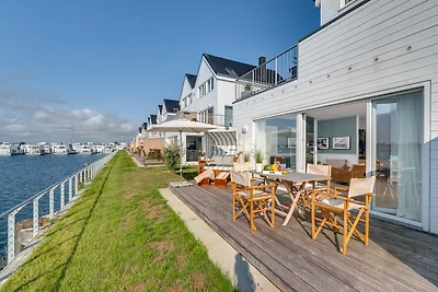 Pier 51
