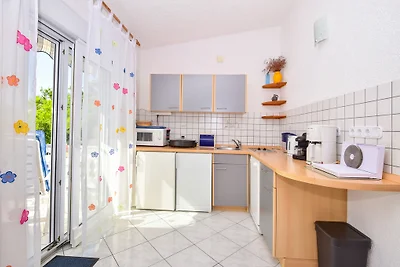 Rode rozen Apartment ochtendzon