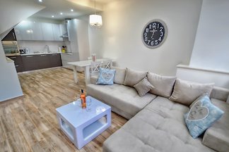 APARTMAN DUJE