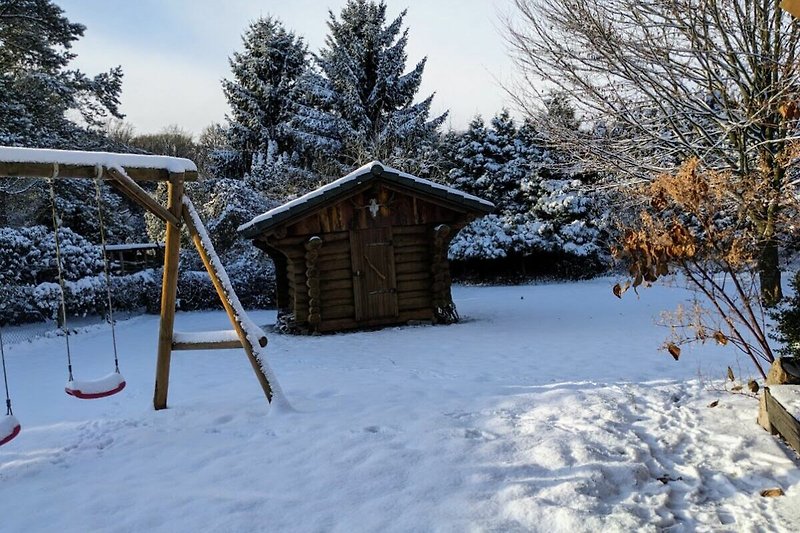 Blockhaus-Sauna   Perfekt für den Winter- und Sommerurlaub!