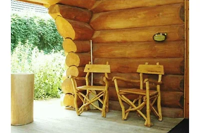 Blockhaus II mit Saunatonne, Kamin, großem eingezäunten Garten, 3 Schlafzimmer