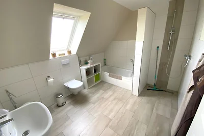 Momke am Diek Husumer Bucht HH B