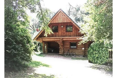 Blockhaus II mit Saunatonne, Kamin, großem eingezäunten Garten, 3 Schlafzimmer