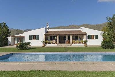 Finca mit Pool in Port Pollensa