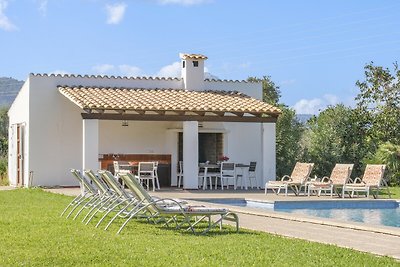 Finca mit Pool in Port Pollensa