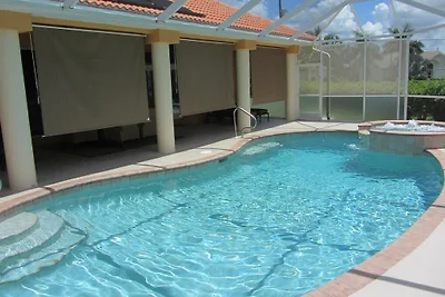 VILLA JADE ESCAPES