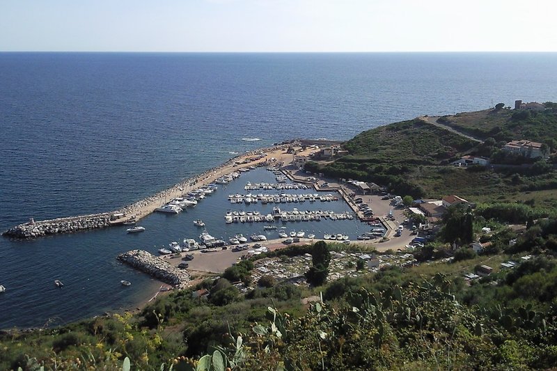 Hafen von Garghese (10km)