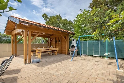 Villa Maria, Omladinska10 Jadranovo
