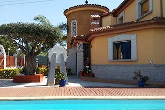 Villa Flora Pineda de Mar