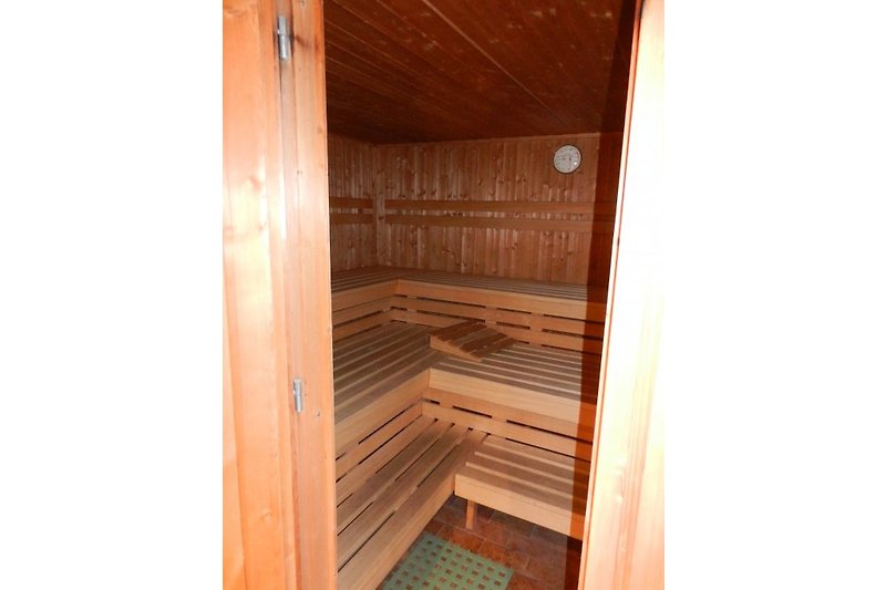 Zur Anlage gehört auch eine Sauna