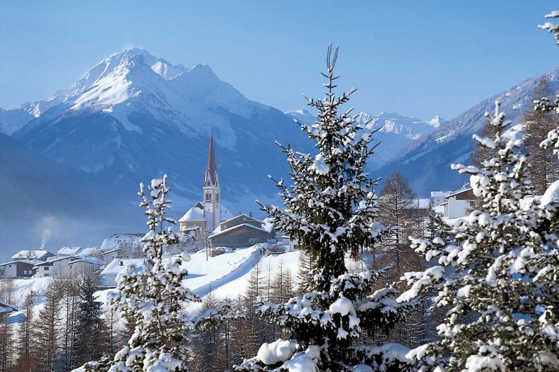 Das Stubaital gehört zu den Top Skigebieten in den Alpen. 