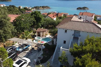 VILLA AGATA mit privat Pool & Sauna
