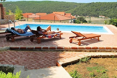 Pool & Tennis, Wohn. 4+2, 4+1, 2+2