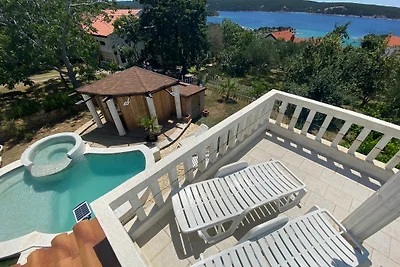 Villa Agata - Pool & Sauna, Apt.II